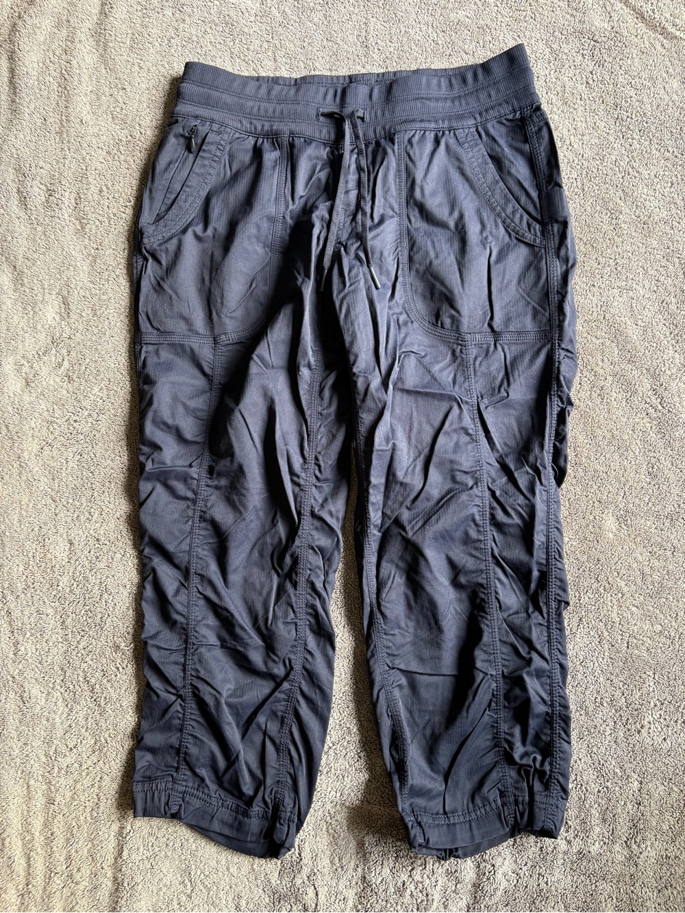 Women’s North Face Aphrodite Navy Drawstring Casual Capri Pants